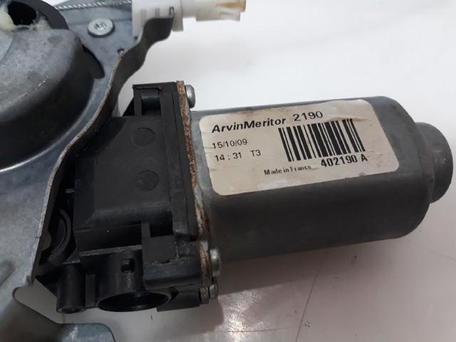 82700JD400 Mecanismo de elevalunas de la puerta trasera derecha comprar Almería