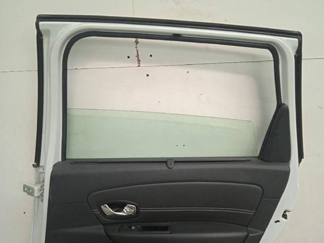 827200006R Renault (RVI)