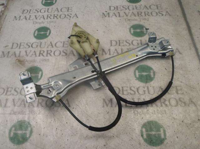 RENAULT 827200008R Mecanismo de elevalunas de la puerta trasera derecha  comprar en Ponferrada