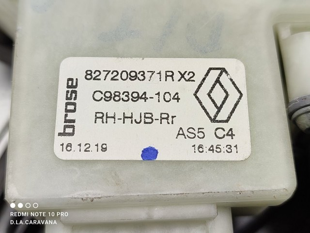 RENAULT 827209371R  en stock Terrassa