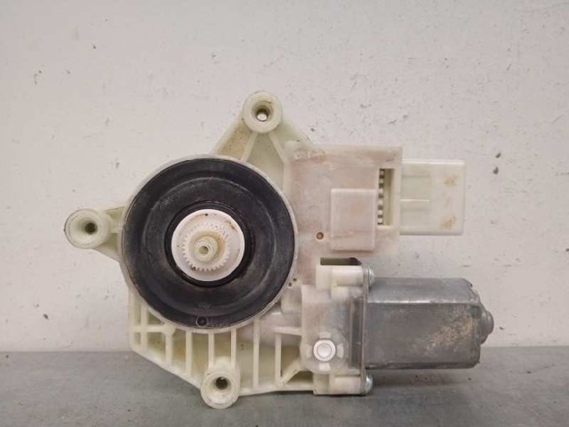 827209371R RENAULT comprar Alcalá