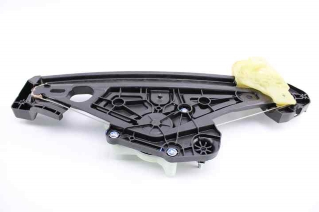 827209371R RENAULT comprar Madrid
