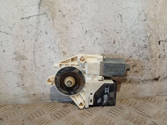 827300003R Renault (RVI)