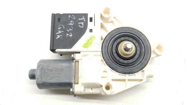 827300003R Motor del elevalunas de la puerta trasera derecha comprar Sevilla