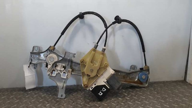 RENAULT 827300003R Motor del elevalunas de la puerta trasera derecha  comprar en Murcia