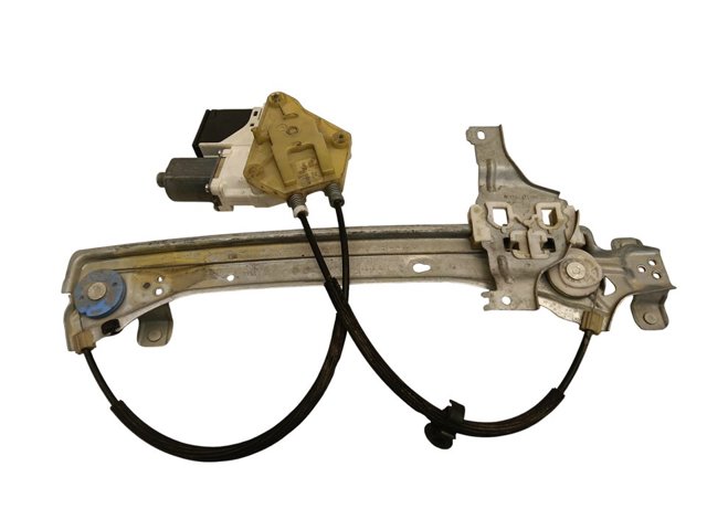 RENAULT 827300003R Motor del elevalunas de la puerta trasera derecha  comprar en Murcia