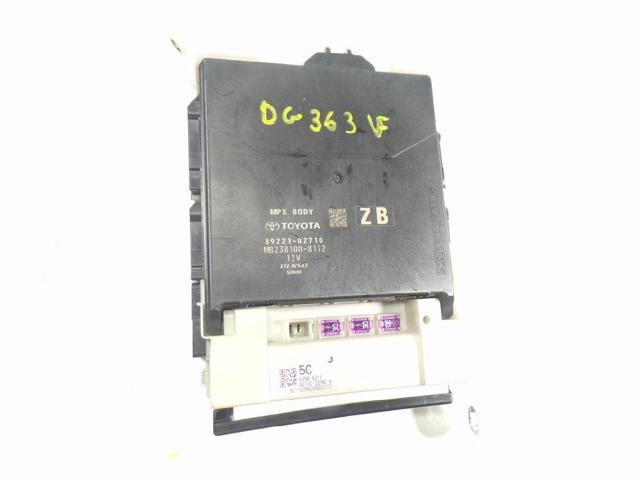 8273002P80 Toyota