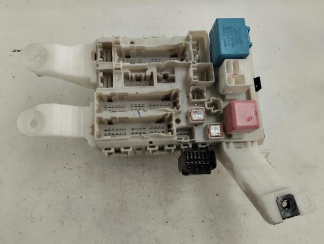 827300F051C Toyota