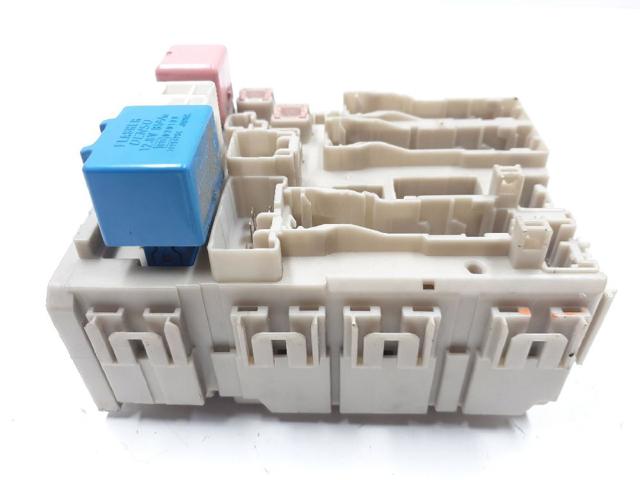 827300F051C Toyota