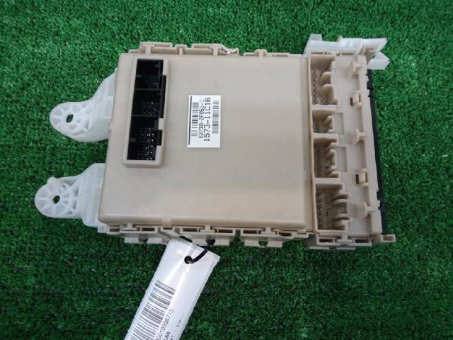 827300F051C Toyota