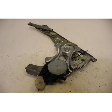 NISSAN 827301BA0A Motor del elevalunas de la puerta trasera derecha  disponible Lugo