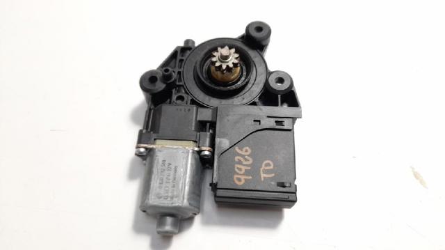 827303178R Motor del elevalunas de la puerta trasera derecha  en stock Granada
