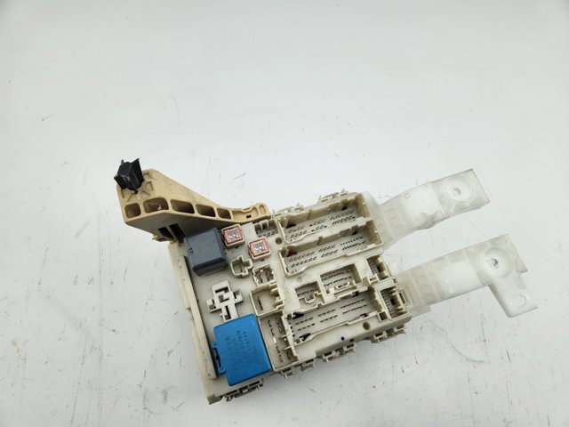 8273052700 Toyota