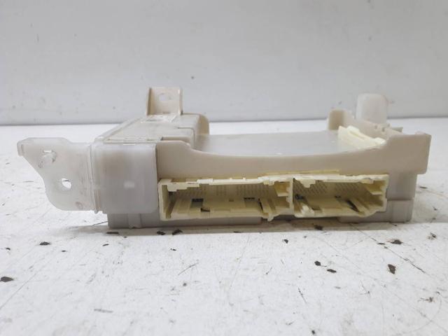 8273052K40 TOYOTA  comprar en Lleida