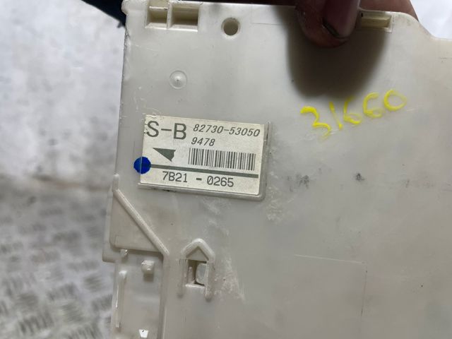 8273053050 TOYOTA Módulo de confort  disponible Vigo