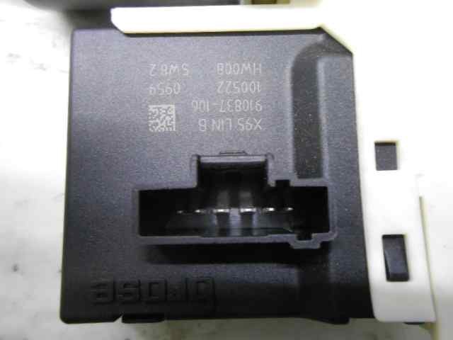 RENAULT 827306548R Motor del elevalunas de la puerta trasera derecha comprar Barcelona