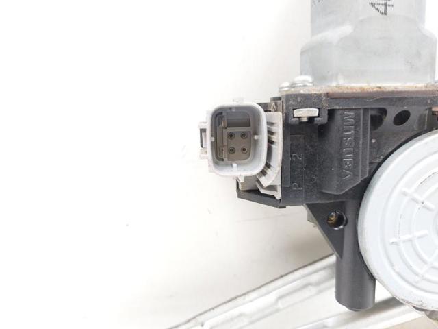 NISSAN 82730CV01B Motor del elevalunas de la puerta trasera izquierda comprar Tarragona