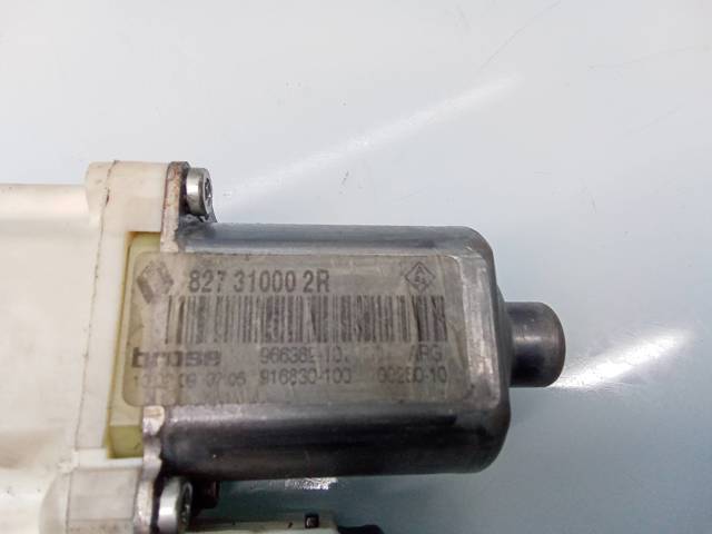 827310002R Motor del elevalunas de la puerta trasera izquierda comprar Almería