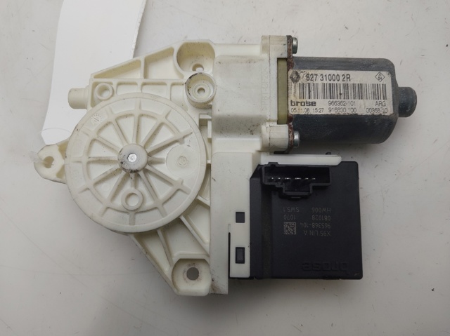 RENAULT 827310002R Motor del elevalunas de la puerta trasera izquierda comprar Barcelona