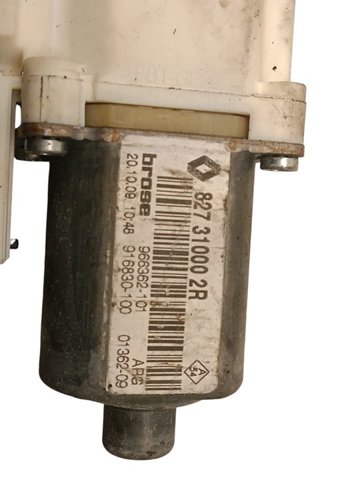 827310002R RENAULT Motor del elevalunas de la puerta trasera izquierda  en stock Huelva