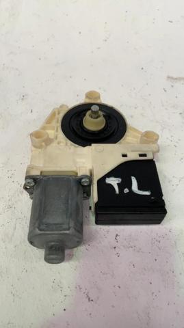 827310002R Renault (RVI)