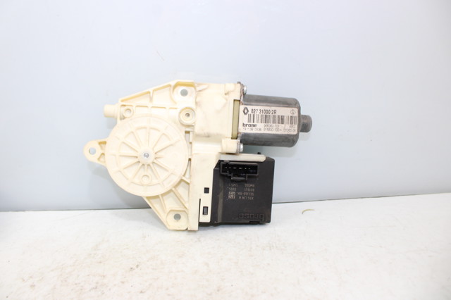 827310002R RENAULT Motor del elevalunas de la puerta trasera izquierda  disponible Alicante