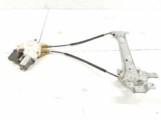 RENAULT 827310002R Motor del elevalunas de la puerta trasera izquierda comprar Tarragona