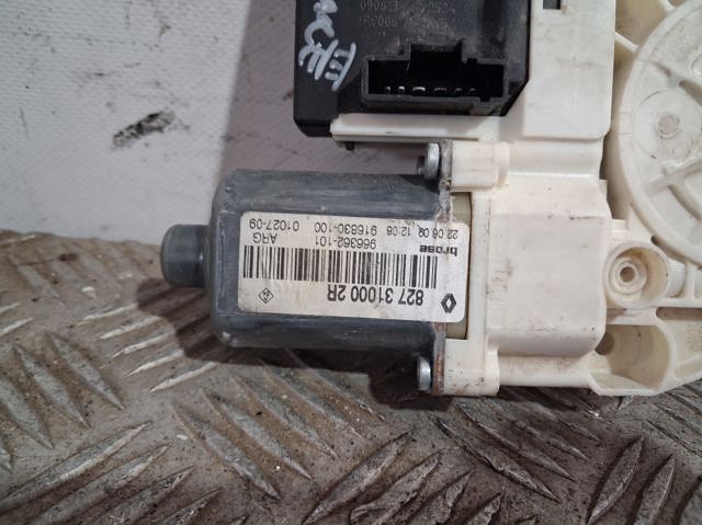 827310002R Renault (RVI)