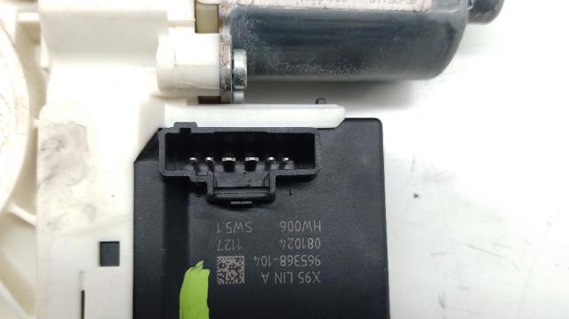 827310002R Motor del elevalunas de la puerta trasera izquierda  comprar en Zaragoza