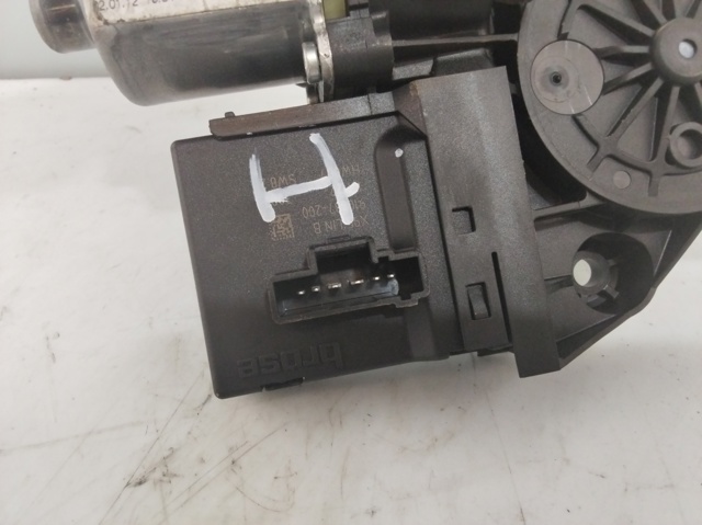 827310166R RENAULT Motor del elevalunas de la puerta trasera izquierda  comprar en Lleida