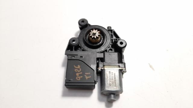 827310166R RENAULT Motor del elevalunas de la puerta trasera izquierda  disponible Alicante