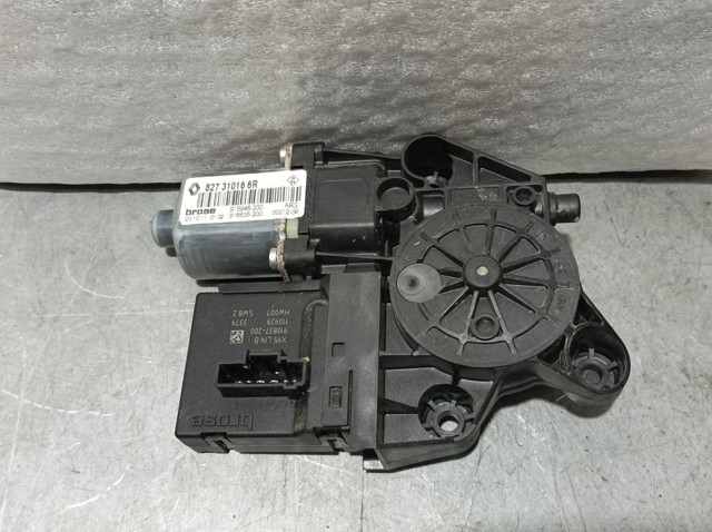 827310166R Motor del elevalunas de la puerta trasera izquierda  comprar en Pontevedra