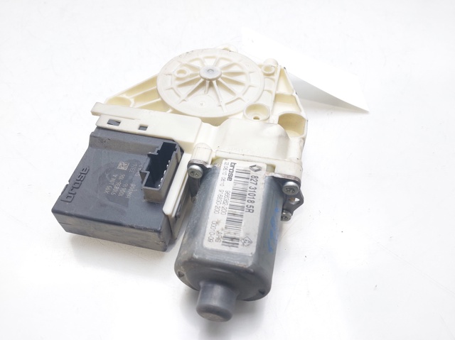 RENAULT 827310185R Motor del elevalunas de la puerta trasera izquierda  comprar en Albacete