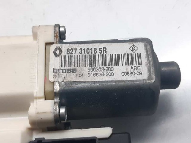 RENAULT 827310185R Motor del elevalunas de la puerta trasera izquierda comprar Tarragona