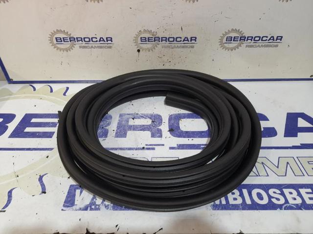 8283100Q1A Renault (RVI)