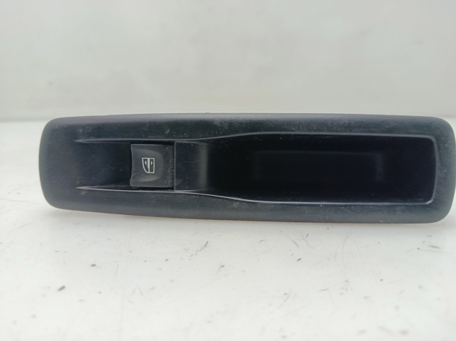 829500004R Renault (RVI)