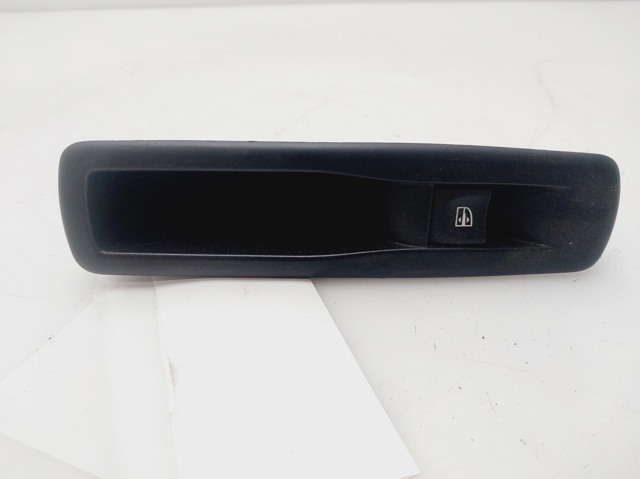 829500004R Renault (RVI)