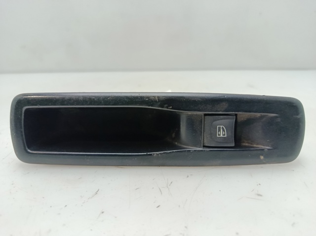 829500004R Renault (RVI)