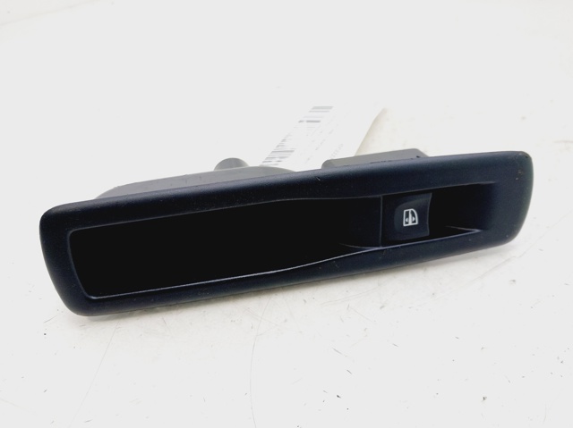 829500004R Renault (RVI)