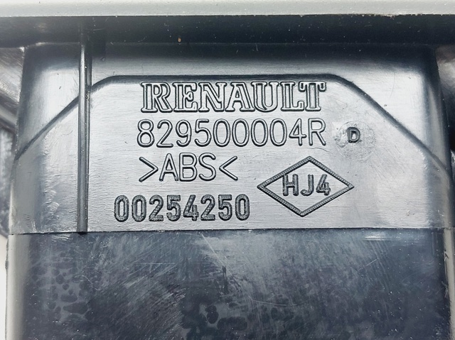 829500004R RENAULT Botón de encendido del motor del elevalunas trasero derecho  disponible Alicante