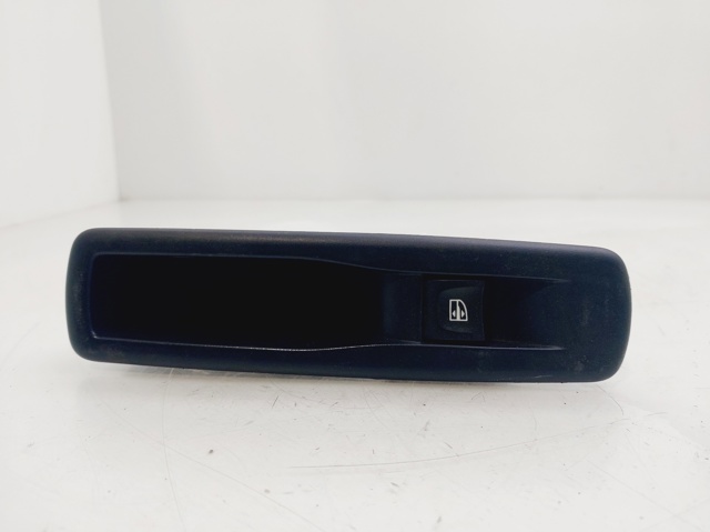 829500004R Renault (RVI)