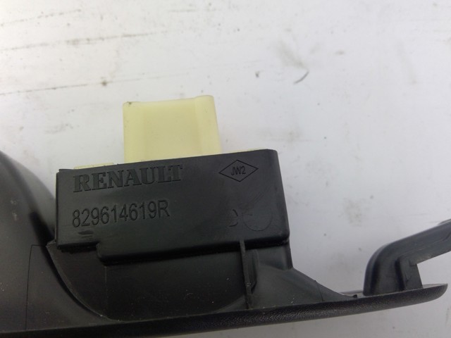RENAULT 829614619R  disponible Lugo