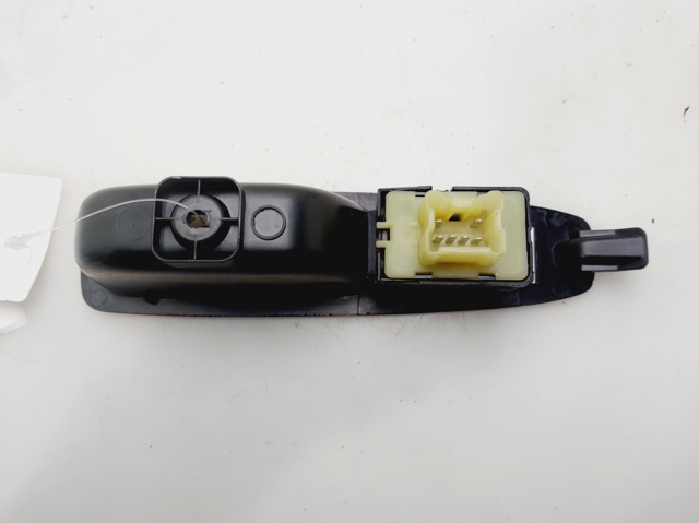 829614619R RENAULT  comprar en Oviedo