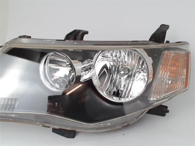 8301A159 MITSUBISHI Faro izquierdo  disponible Ourense
