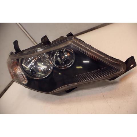 8301A160 MITSUBISHI Faro derecho  disponible Vigo