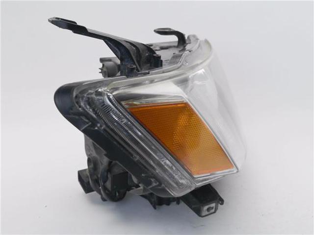 MITSUBISHI 8301A160 Faro derecho comprar Pamplona