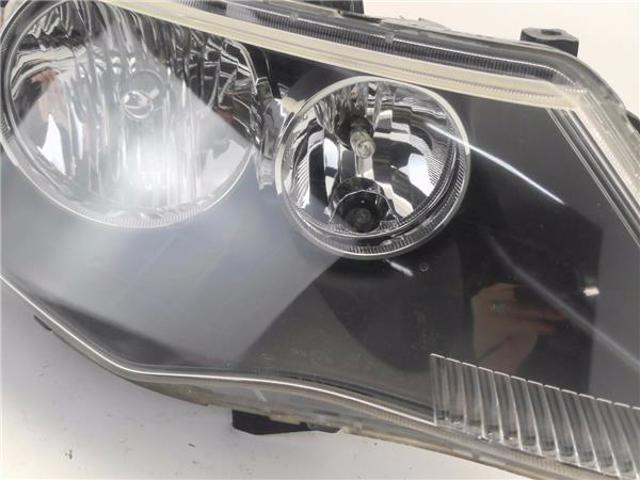 8301A160 Faro derecho  comprar en Zaragoza
