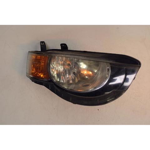 Faro derecho 8301B652 Mitsubishi