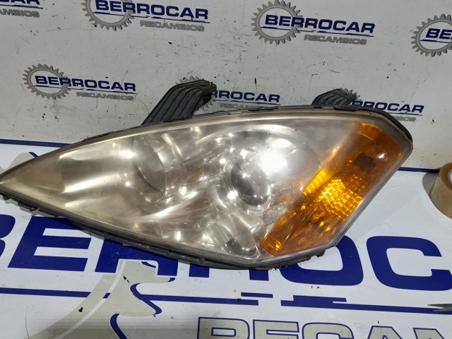 Faro izquierdo 8310108B14 Ssang Yong