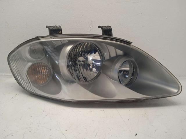 Faro delantero derecho SsangYong Rodius  monovolumen comprar en España